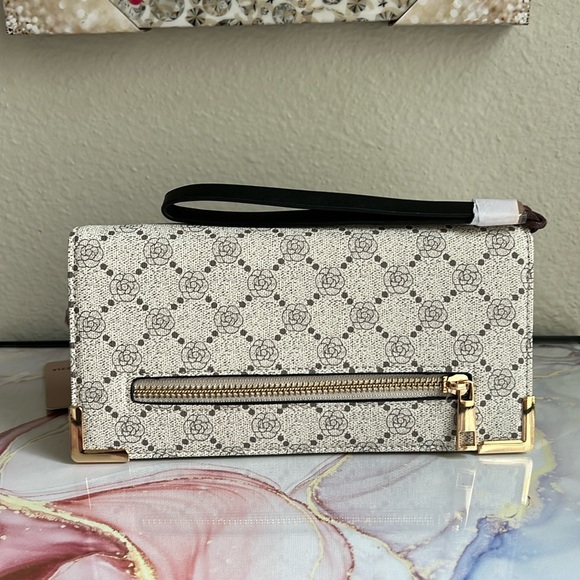 ❌SOLD❌Fashion Dazzle New York Zip Around Wallet-8.5Wx4Hin - Picture 10 of 15